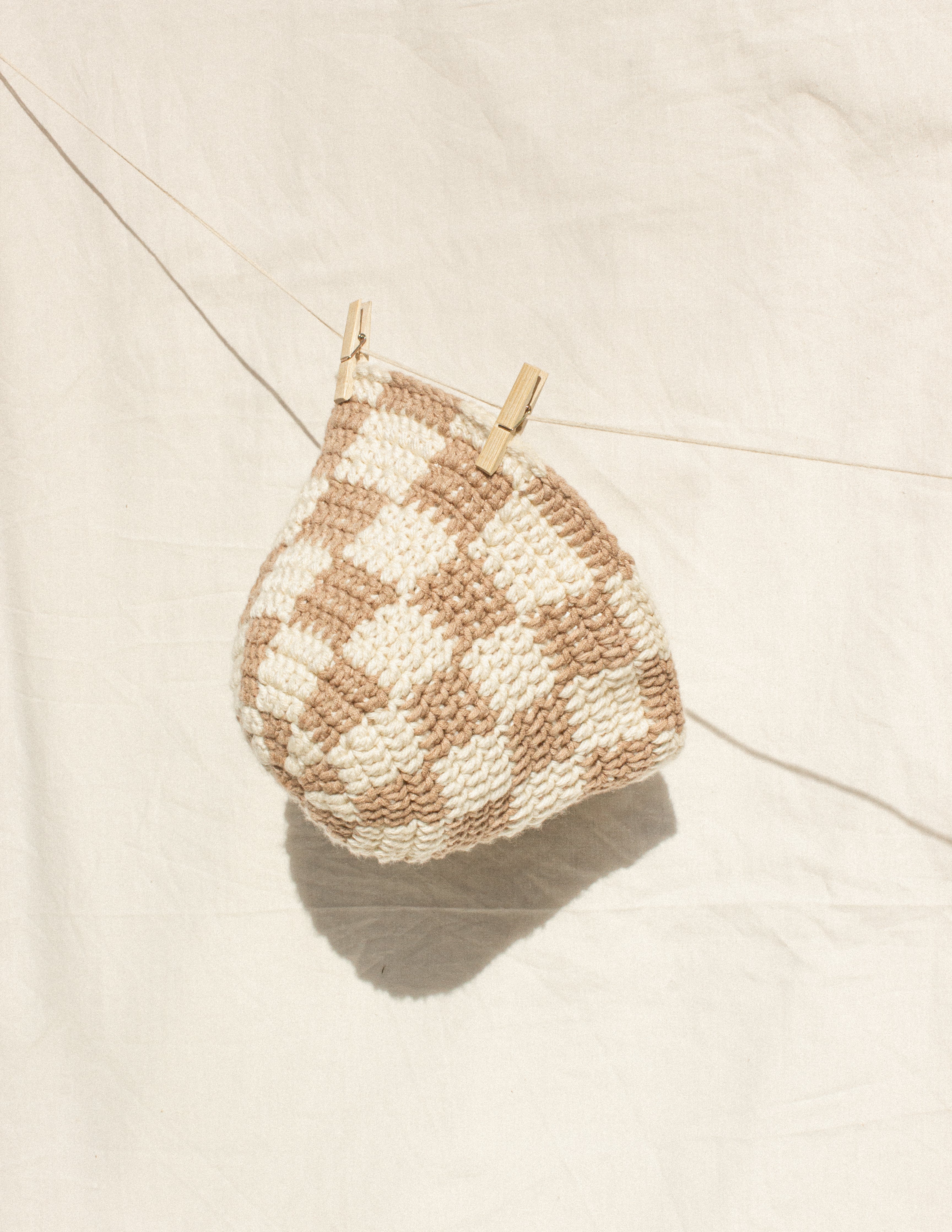 Cleo - Checkered bucket Hat